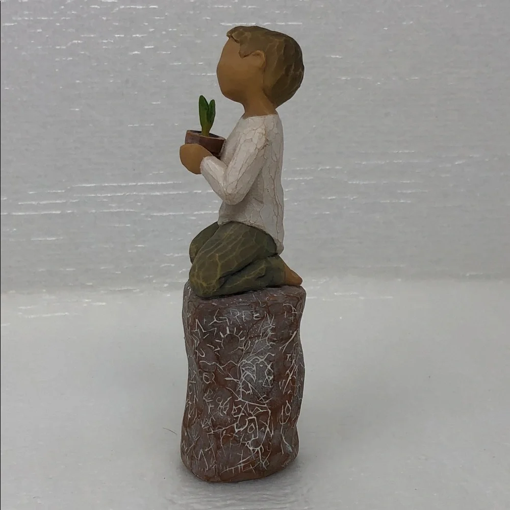 Willow Tree Something Special Figurine